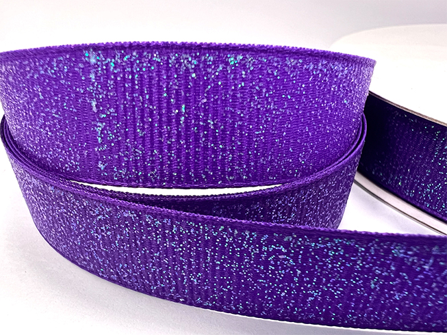 Ruy băng lấp lánh