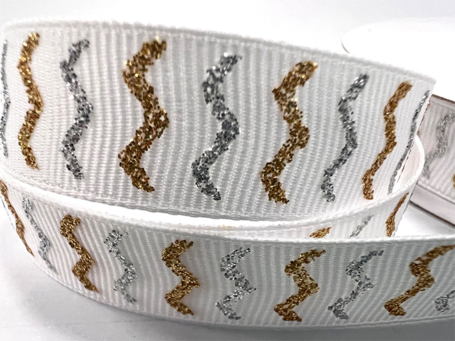 Ruy băng lấp lánh